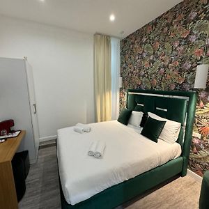 Kamer met een King Size Bed